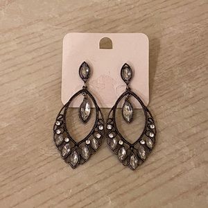 🎉HOST PICK🎉 VINTAGE. RARE YJ Bijoux Earrings